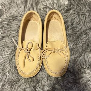 softmoc women's Cream Moccasins. Very comfy.